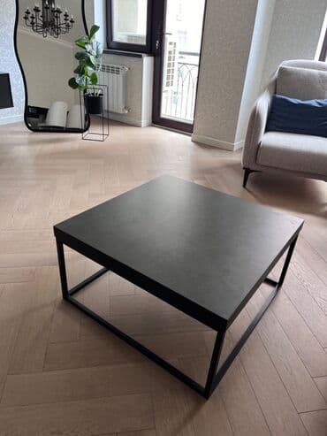 Divan yanı Jurnalni masa