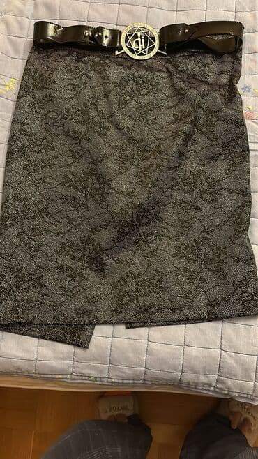 ağ qadın ətəkləri: Di mare firmasindan etek 38-40 olcuye gedir1 defe geyinilib 50 manat — 2