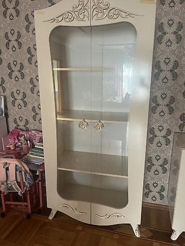 Оборудование для бизнеса: Klassik üslubda vitrin şkaf - Rəng: krem/ivory - Material: MDF — 1