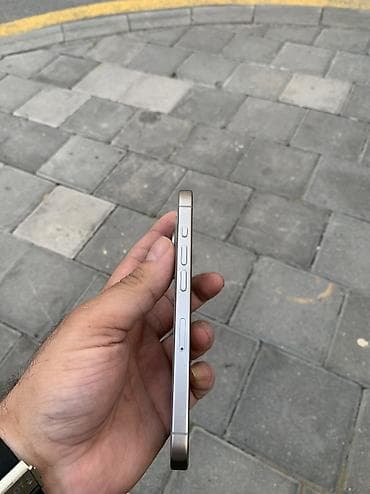 oled ekran: IPhone 15 Pro, 256 GB, Natural Titanium, Simsiz şarj, Face ID, Sənədlərlə — 4