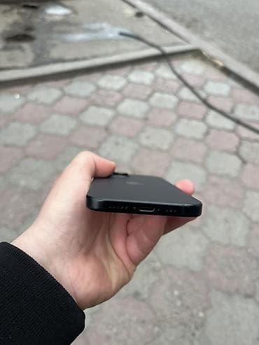 dubay iphoneler: IPhone 16, 128 GB, Qara — 5