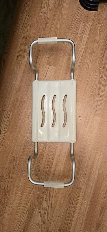 Салонная, медицинская мебель: Vanna üçün oturacaq/keçid lövhəsi - Material: alüminium karkas — 1