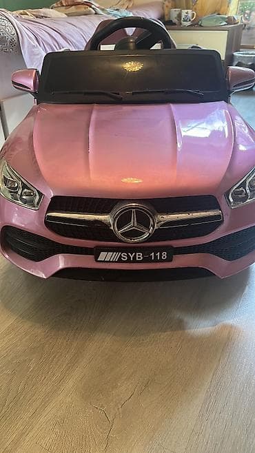 Dilek Maşın satilir tecili 110 azn akmlyatoru yenimelidir. Usb lə — 2