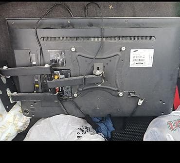 tlvzor: Televizor Samsung LCD 32" — 2