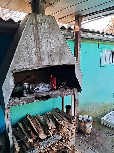 şəki rayonu: Ağsu rayon bazar və köhnə xəstəxanin yani300kvm qazı işığı suyu var — 2