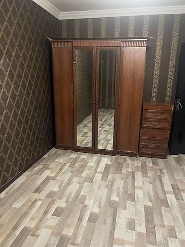 Qarajlar: Metro həzi aslanova 10 dəqiqəlik məsafədə,4cü kvadratda,gənclər — 4