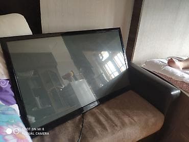 samsung monitör: Eve siğismir diye satilir eni 1 metr uzunlugu hundurluyu 60 sm — 6