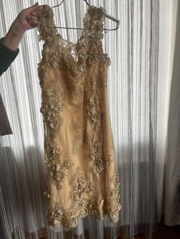 калон кардани кер дар шароити хона: Her ikisi bahali atelyede ve bahali parcadan tikilib 1defe toya — 1