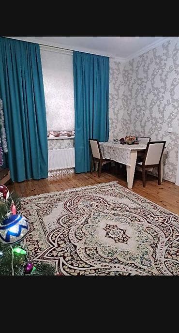 Corat bağları, 33 nömrəli marşutun yolu yaxınlığında, Qardaşlar