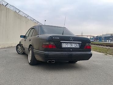 diski satisi: Mercedes-Benz E 220: 2.2 l | 1994 il Sedan — 5