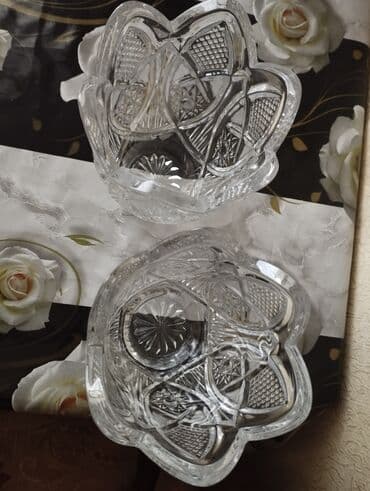 xrustal qab: Xrustal tulpan qablar — 2