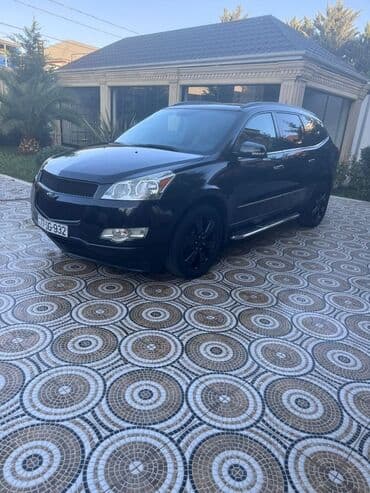 kia optima 2019: Chevrolet Traverse, qara rəng, 7/8 yerlik geniş salonlu tam ölçülü — 2