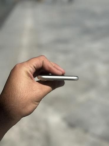planşet kabro: IPhone 11, 64 GB, Ağ, Simsiz şarj, Face ID — 5