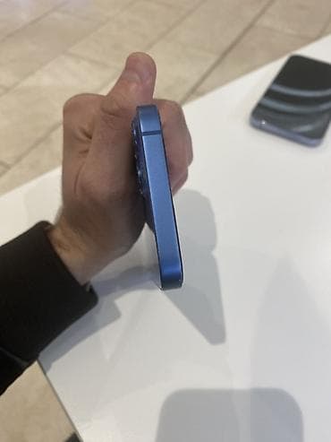 ТВ и видео: IPhone 13, 128 ГБ, Голубой — 6