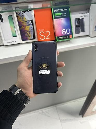 ucuz telefon iphone: Samsung Galaxy A10, 32 GB, rəng - Qara, İki sim kartlı — 4