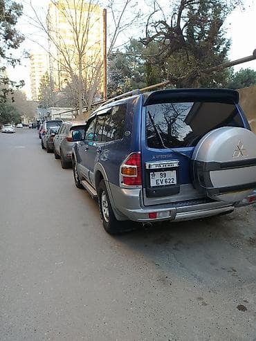 byd qin plus: Mitsubishi Pajero (3-cü nəsil) SUV - Kuzov: 5 qapılı, tam ölçülü — 6