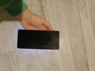 iphone 14 pro ekran: Model: Infinix gt 20 pro “Special Edition” dizaynına bənzər arxa LED — 5