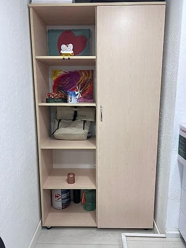 Açıq rəngli çoxfunksiyalı ofis/ev şkafı - Material: laminat səthli