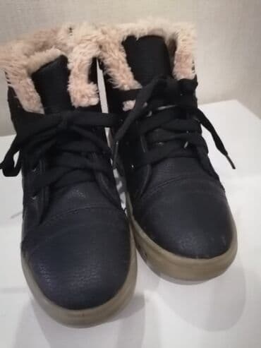 Ботинки зимние детские, прочные,пару раз поносили, размер 29-30