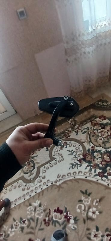 Личные вещи: 5 Manat (Motosiklet güzgü) 070 230 10 89 — 2