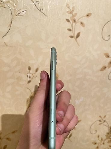 IPhone 11, Yaşıl — 1