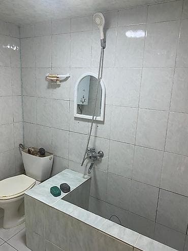 3 cü mikrorayon: Salam 3 otaq salon mətbəx 2 mərtəbəli heyet evi satılır tam təmirlidir — 7