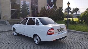 priora stop: VAZ (LADA) Priora: 1.6 l | 2017 il 143000 km Sedan — 5