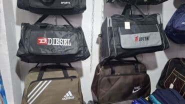 idman ucun jqut: "Adidas" idman və səyahət çantası 20 kg tutar təxminən. Çantalar — 2