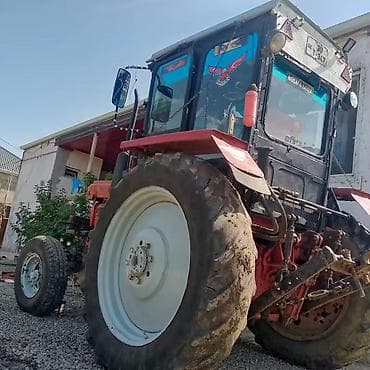 elektrik avtomobil: Traktor MTZ 28 seriyası, kabinalı, dörd təkərdən dartmalı — 4
