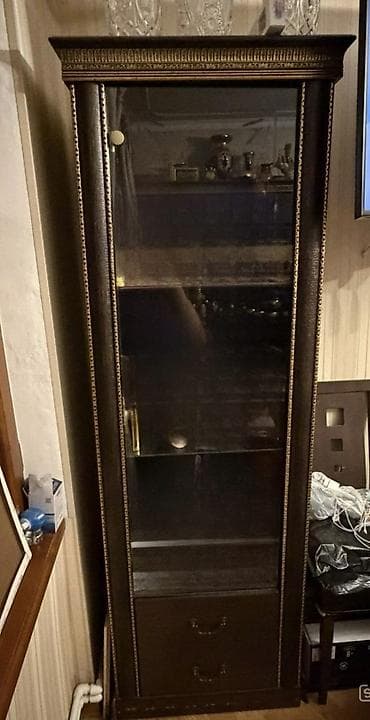 divan ve kreslolar: İşlənmiş, Komod, Servant — 2