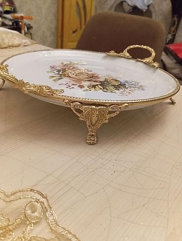 Porcelain süfrə ləyən/tray - Material: ağ porselen lövhə - Üzərində — 1