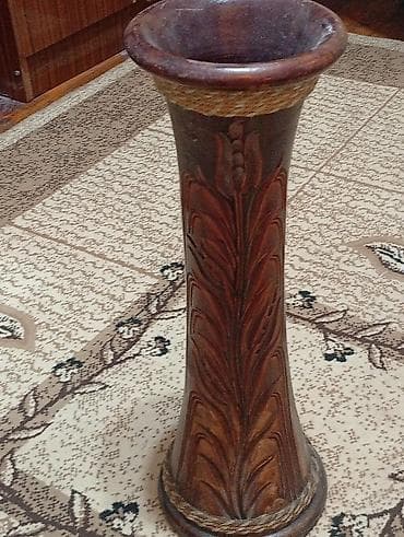 pul qabı: Təmiz kiramikadan gül qabı Tayland istehsalı əl ilə işlənilib. Ünvan — 1
