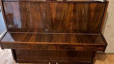 Pianonu kökləyəndə kanservatoriya müəllimi deyib ki, 500 pianodan 5-6