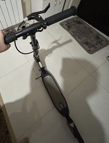 qaçış aparatı 2ci el: Şəhərdaxili rahat hərəkət üçün böyük təkərli şosse skuter — 4