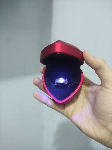 gumus uzuk: İkirəngli klassik üzük - Dizayn: Mərkəzdə gümüşü rəngli hamar zolaq — 2