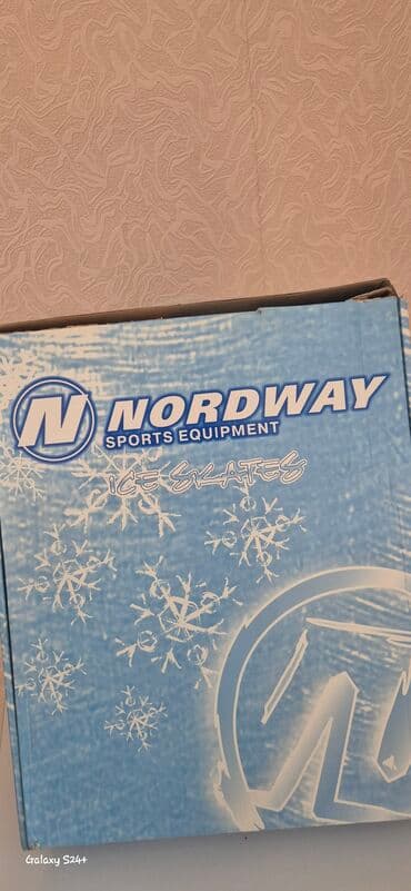 Продаю срочно. Размер 36