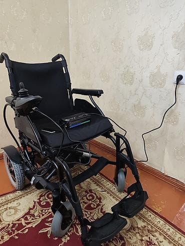 tekerli araba: Elektrikli əlil arabası - Joystick idarəetməsi: sağ qoltuqaltına — 2