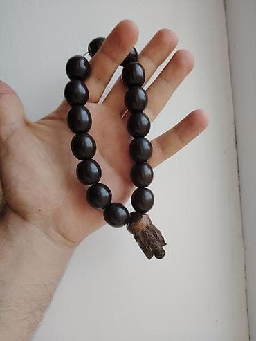 Aksesuarlar: Məhsul: Təsbeh dəsti (bir neçə model) Təsvir: - Fərqli ölçü və — 3