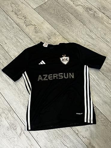 stranger things kinder: Məhsul: “Qarabağ FK” futbol köynəyi - Rəng: qara - Brend üslubu: üç — 2