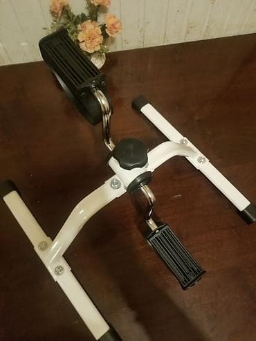 Musiqi alətləri: Masaüstü/yerüstü mini velotrenajor – qol və ayaqlar üçün - İkili — 2