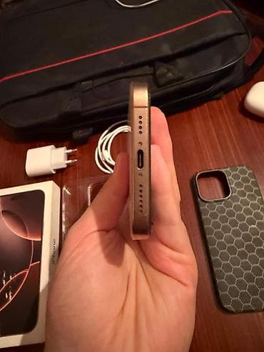 IPhone 16 Pro Max, 256 GB — 3