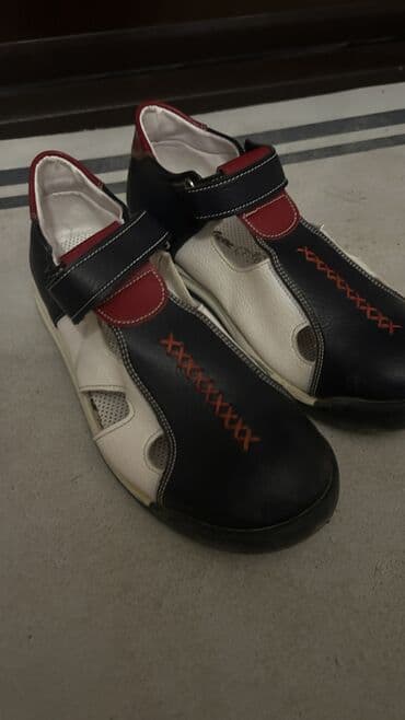 deri kurtkalar kisi ucun: Usaq ayaqqabisi ŞirinGenc firmasi 36 razmer — 2