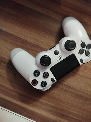 oyun kompyuteri: Oyun konsulu hem playstationa hem de komputere gedir.az — 1