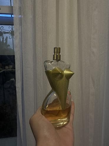 Az 60ml qalıb, Jean Paul Gaultier Classique orginaldır,qalıcılığı