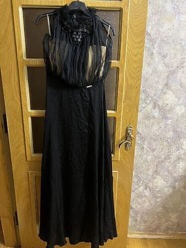 Donlar: Sadece 1 defe toya geyinilib 36 razmer. Milady Baku maqazininden 130 — 1