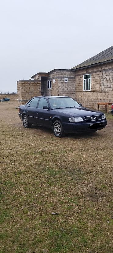 mator yastigi: Audi A6: 2.5 l | 1995 il Sedan — 4
