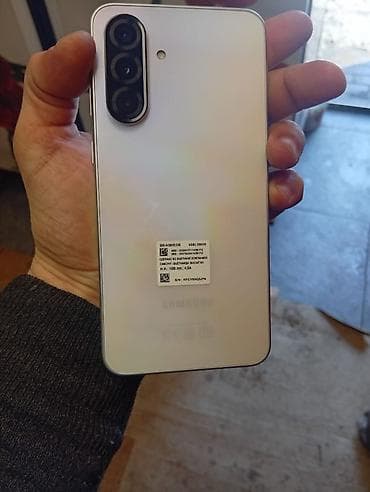 telefon alisi ve satisi: Samsung Galaxy A36, 256 GB, rəng - Gümüşü, İki sim kartlı — 6