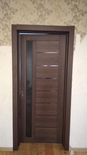İşlənmiş Otaq qapısı Çərçivə ilə, Ünvandan götürmə — 2