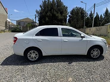 changan benni kreditle: Chevrolet Cobalt: 1.5 l | 2024 il 141000 km Sedan — 1