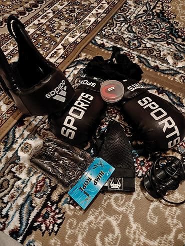 boks torbasi: Boks/MMA üçün tam dəst Dəstə daxildir: - Boks əlcəkləri, qara rəng — 4